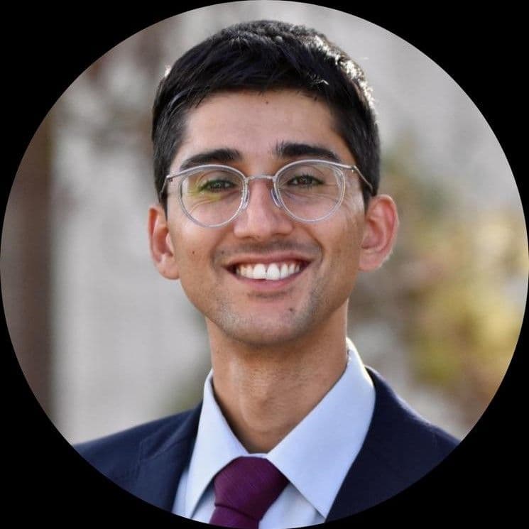 Amil Khanzada, cliente de Algoritmo Studio